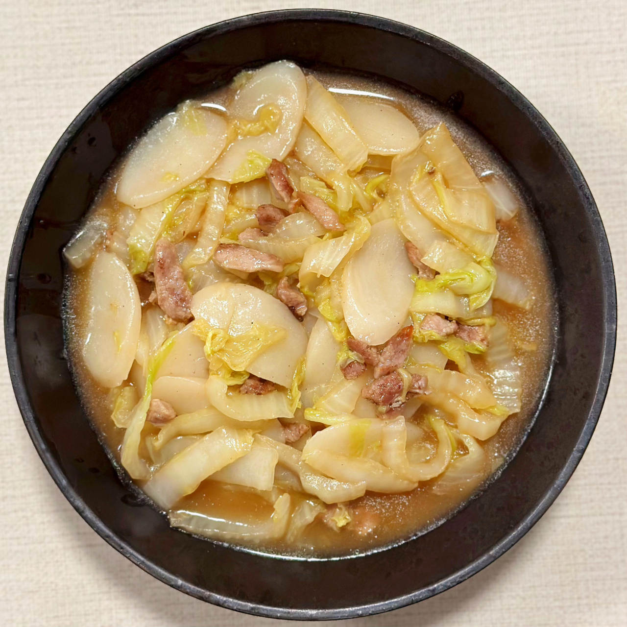 9297留学日常|今天晚餐吃什么495 白菜肉丝炒年糕[害羞]