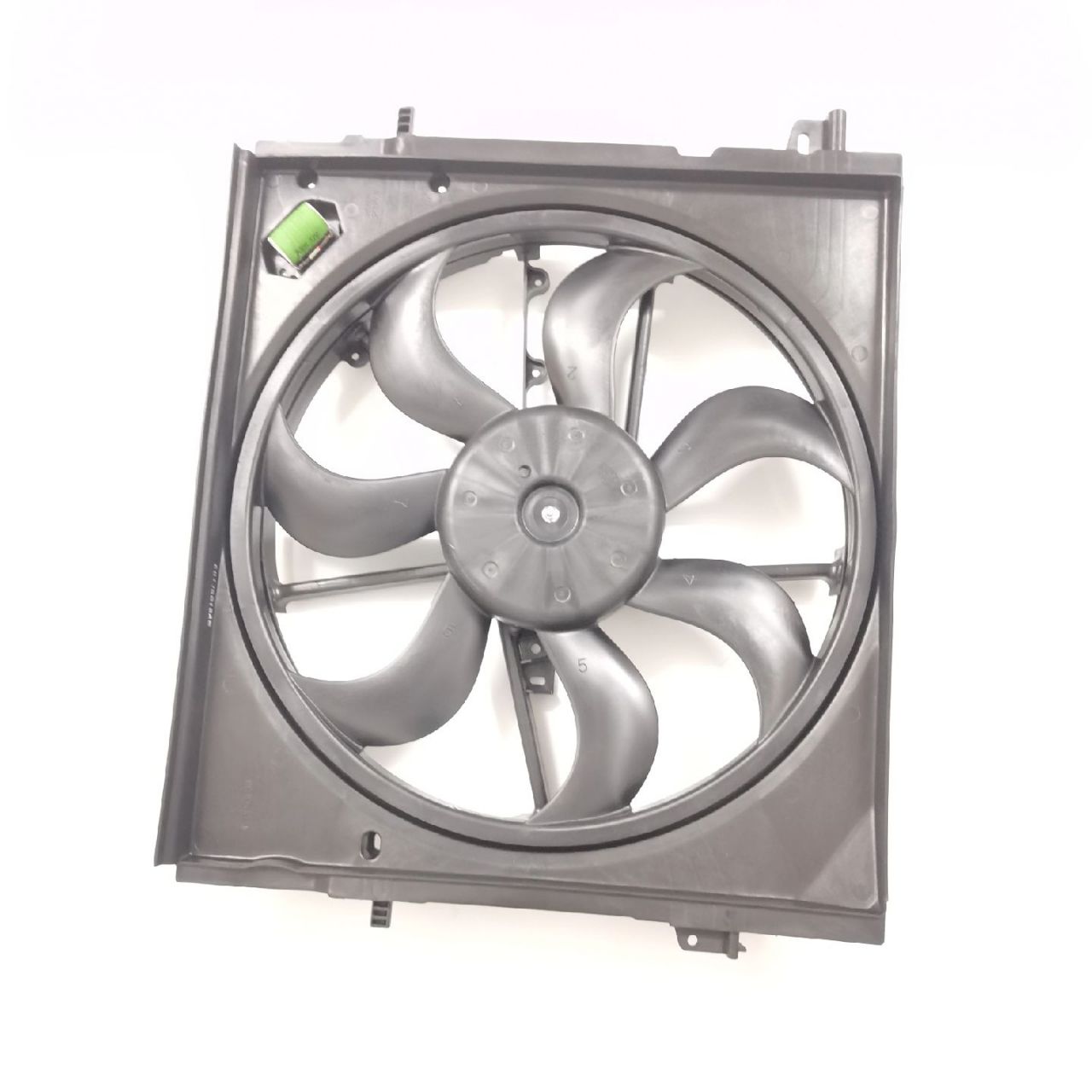 日产逍客水箱电子风扇总成.