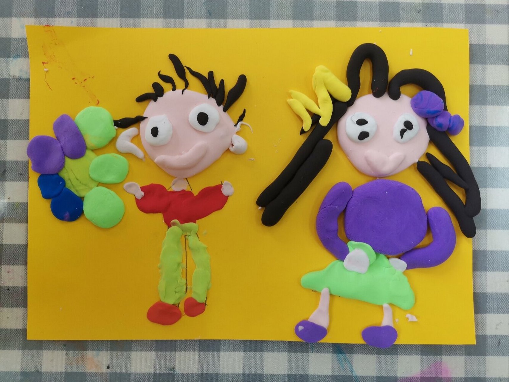 中班黏土作品《我和我的好朋友》