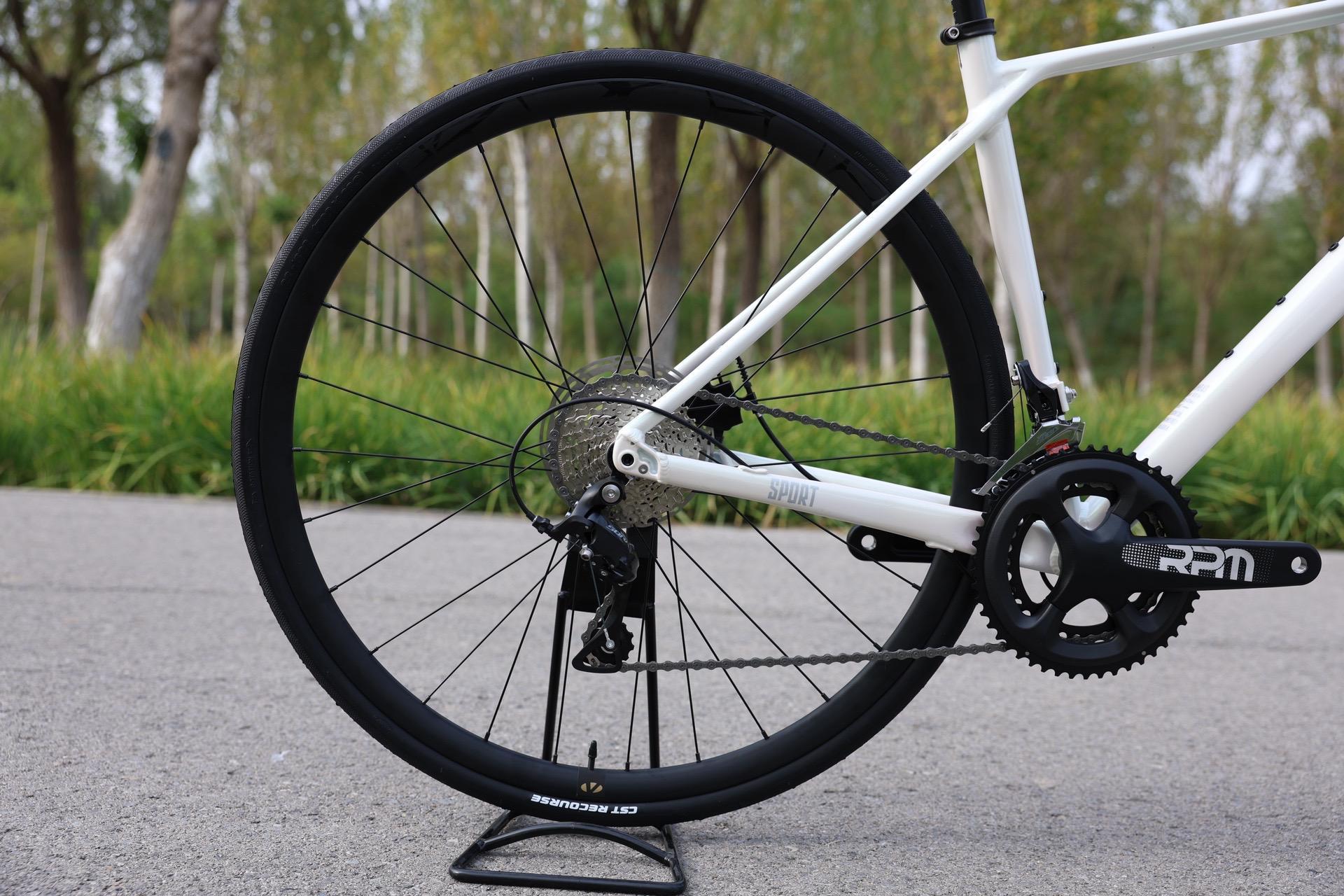 全新自主品牌公路车,shimano r3000套件 ,搭配线拉油碟,(29速)同档次