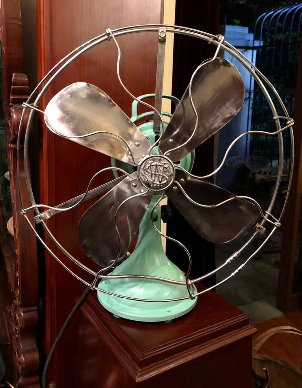 民国老上海华生电扇 上海华生牌是具有悠久历史的民族电器品牌,华生