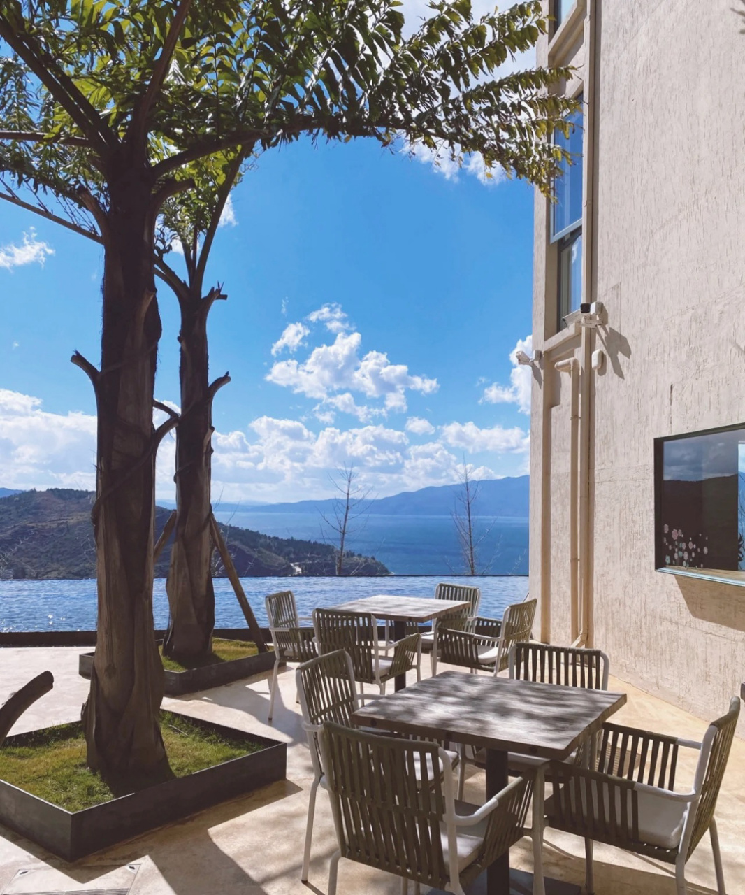 抚仙湖此行最喜欢的民宿 归心度假酒店 在太阳山小镇上面 上山都需要