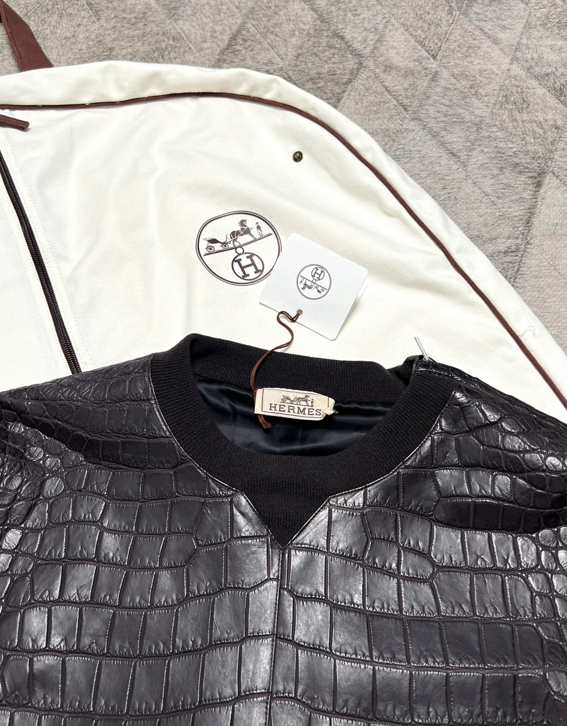 鳄鱼皮衣 hermes 爱马仕 倒v 鳄鱼皮夹克外套 48码 原价100万 现280