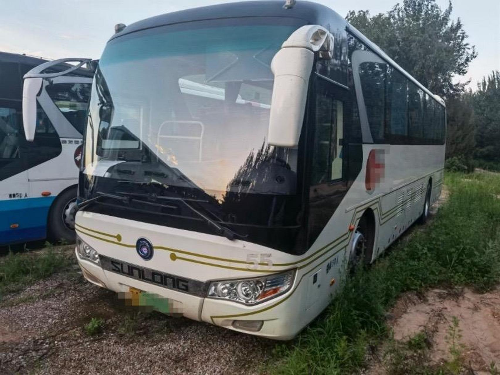 新到5台纯白色申龙50座新能源纯电动客车,18年上牌,非营运173度电国轩