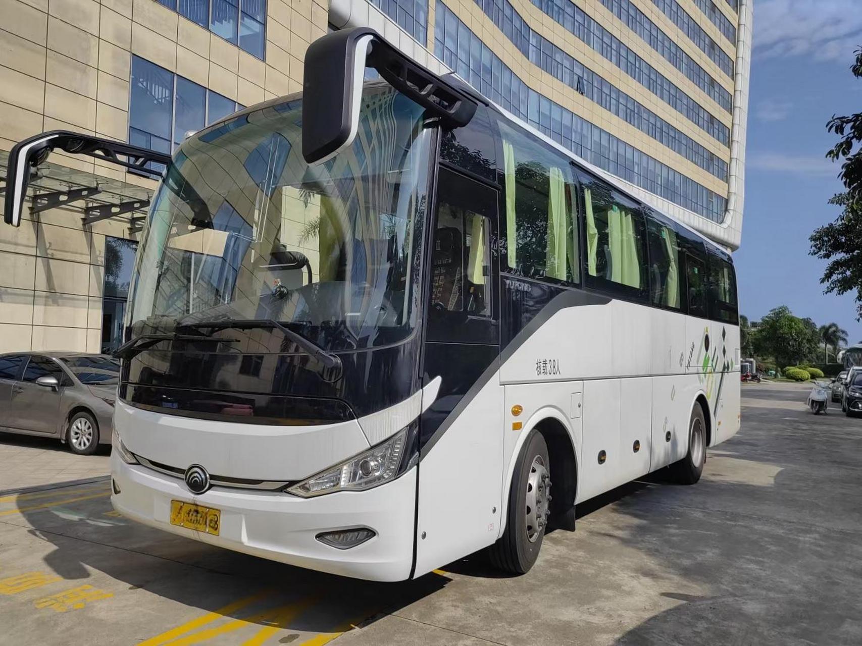 上牌7个月准新国六38座宇通客车,非营运性质,有营运公告.