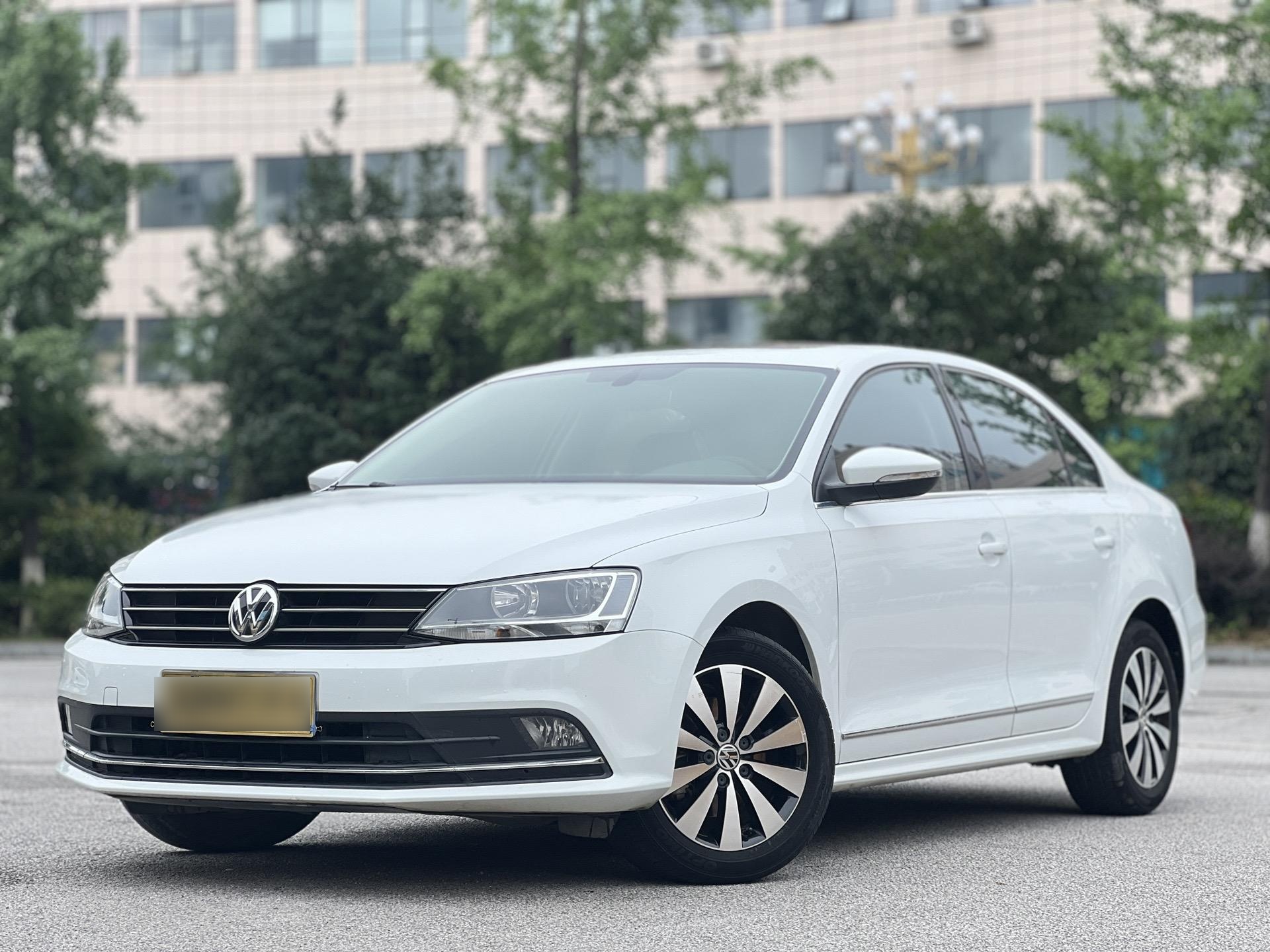 最新到店:18年上户,大众速腾 180tsi dsg臻享版,小跑8