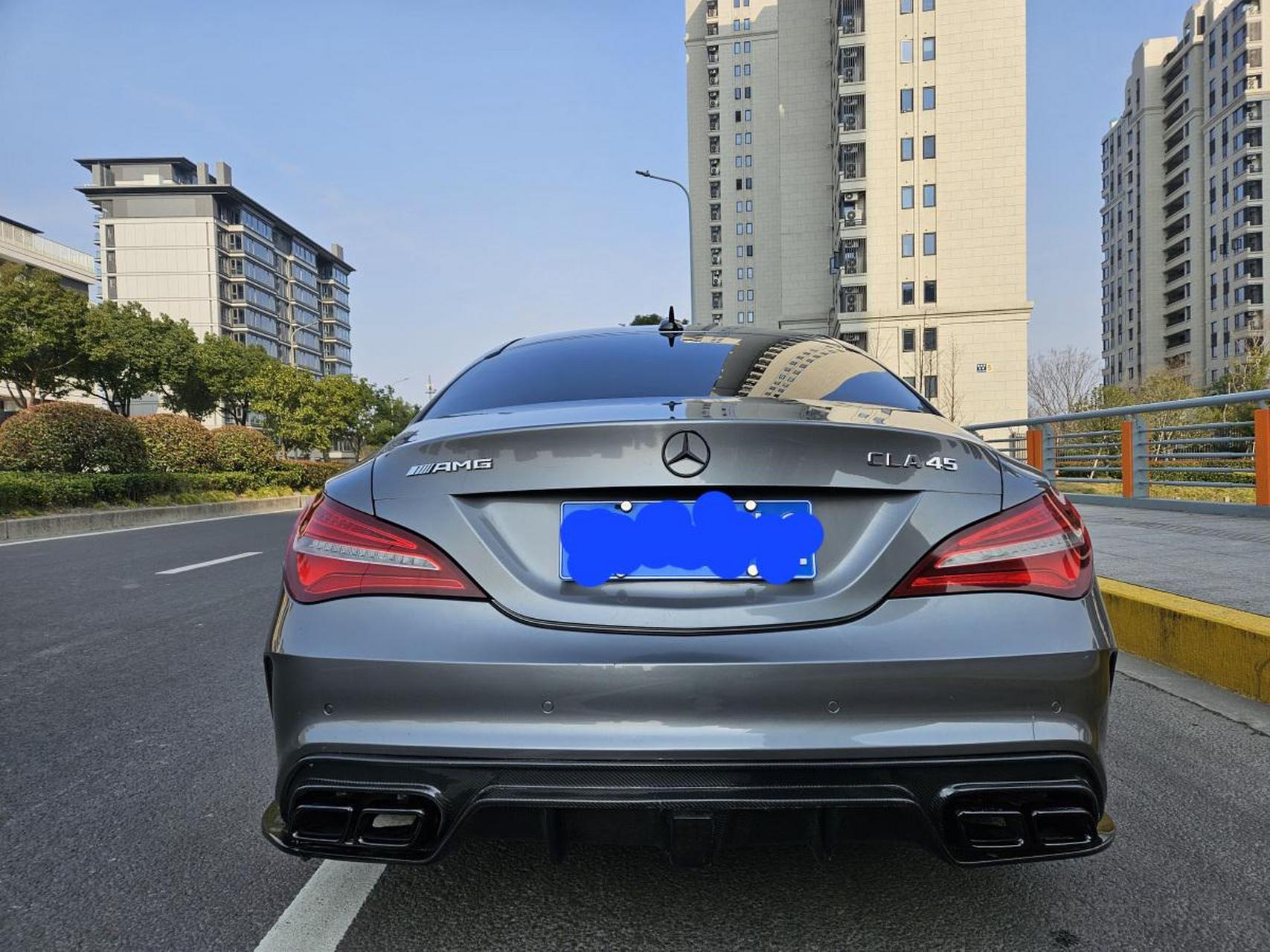 奔驰amg cla45 售价:17.