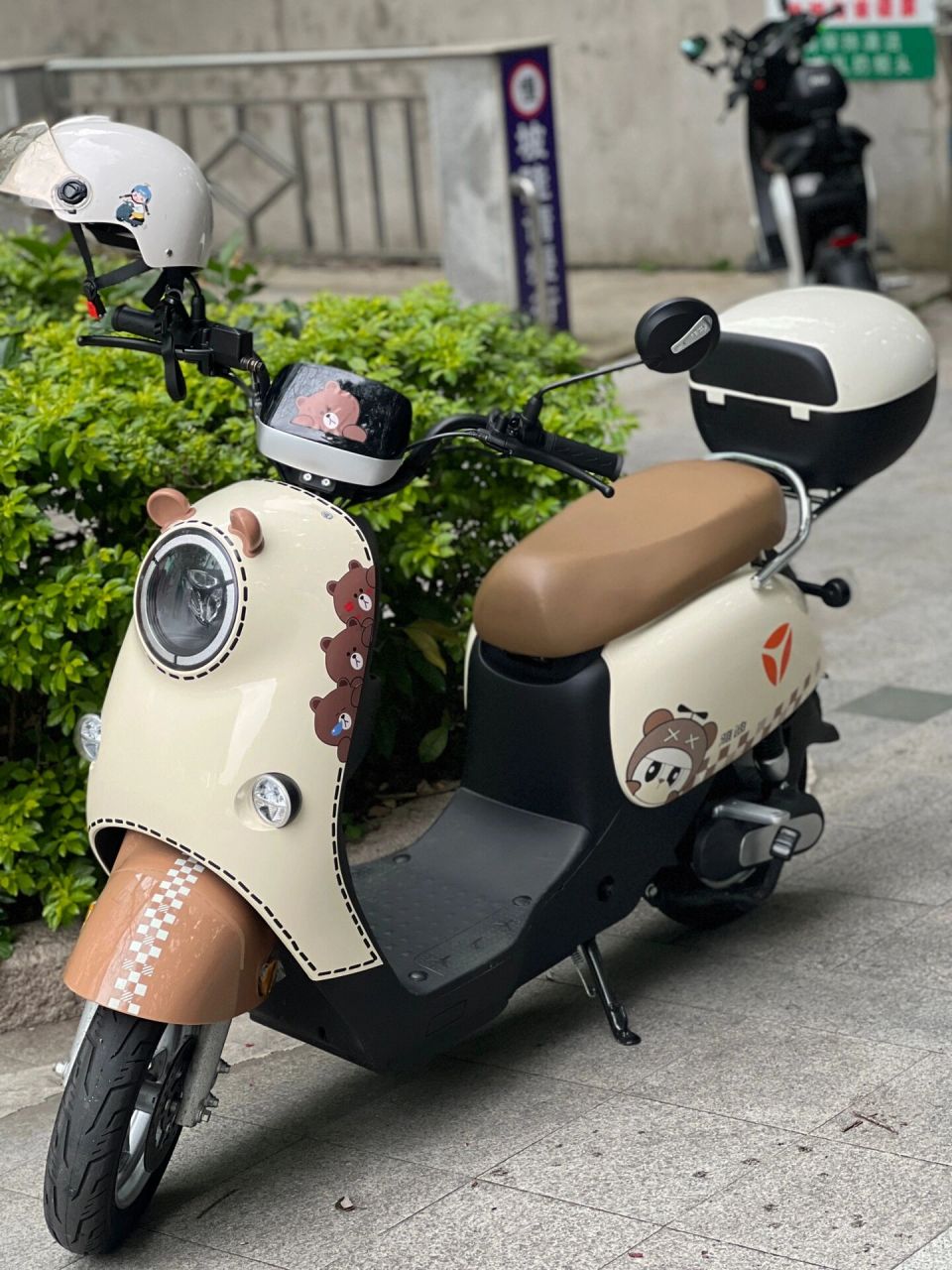 01喜提爱车|雅迪欧曼2.