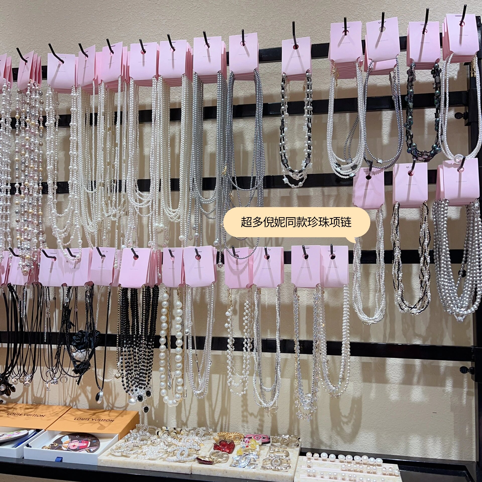 99青岛最大最全的韩国9693饰品批发零售店,全部都是韩国直邮