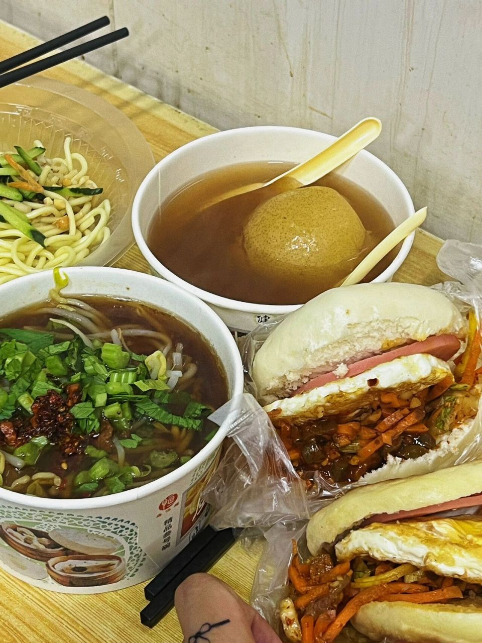 分享一家我吃了很多年的太原小吃店 真的爱!