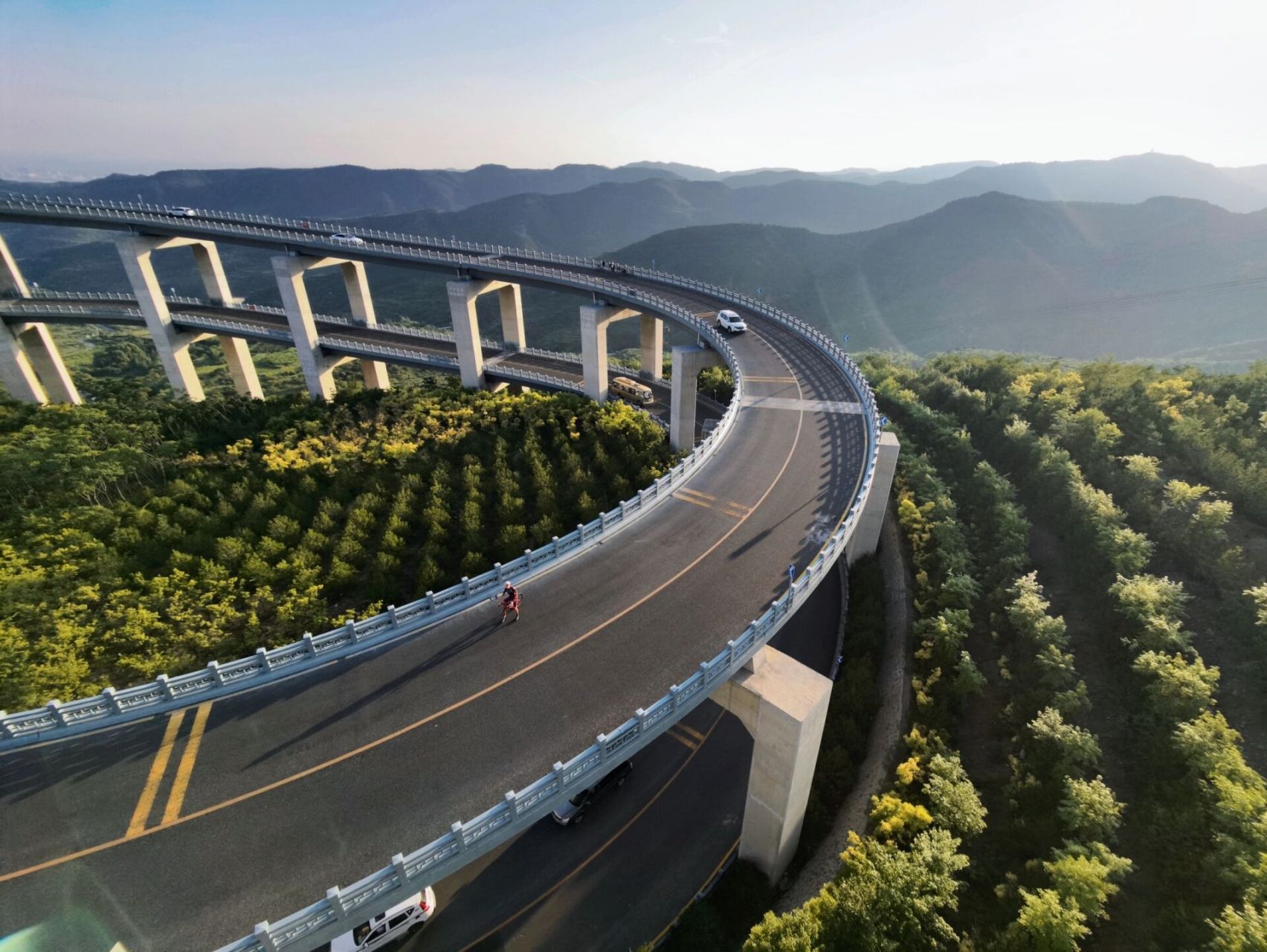 骑行一夏|太原天龙山网红桥真的超级出片 好兄弟安利 一趟说走就走的