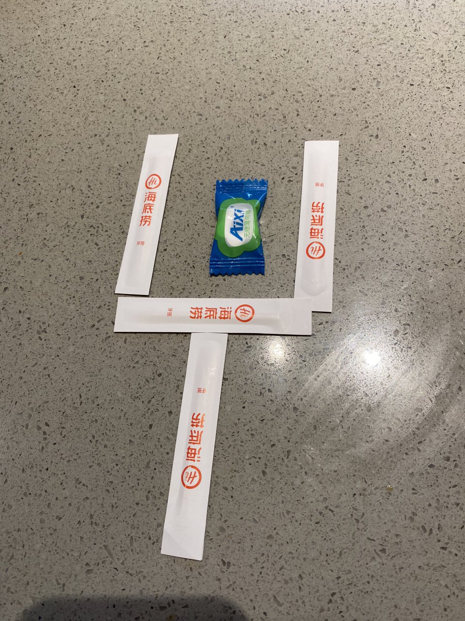 海底捞小游戏 我拿到了不倒翁.