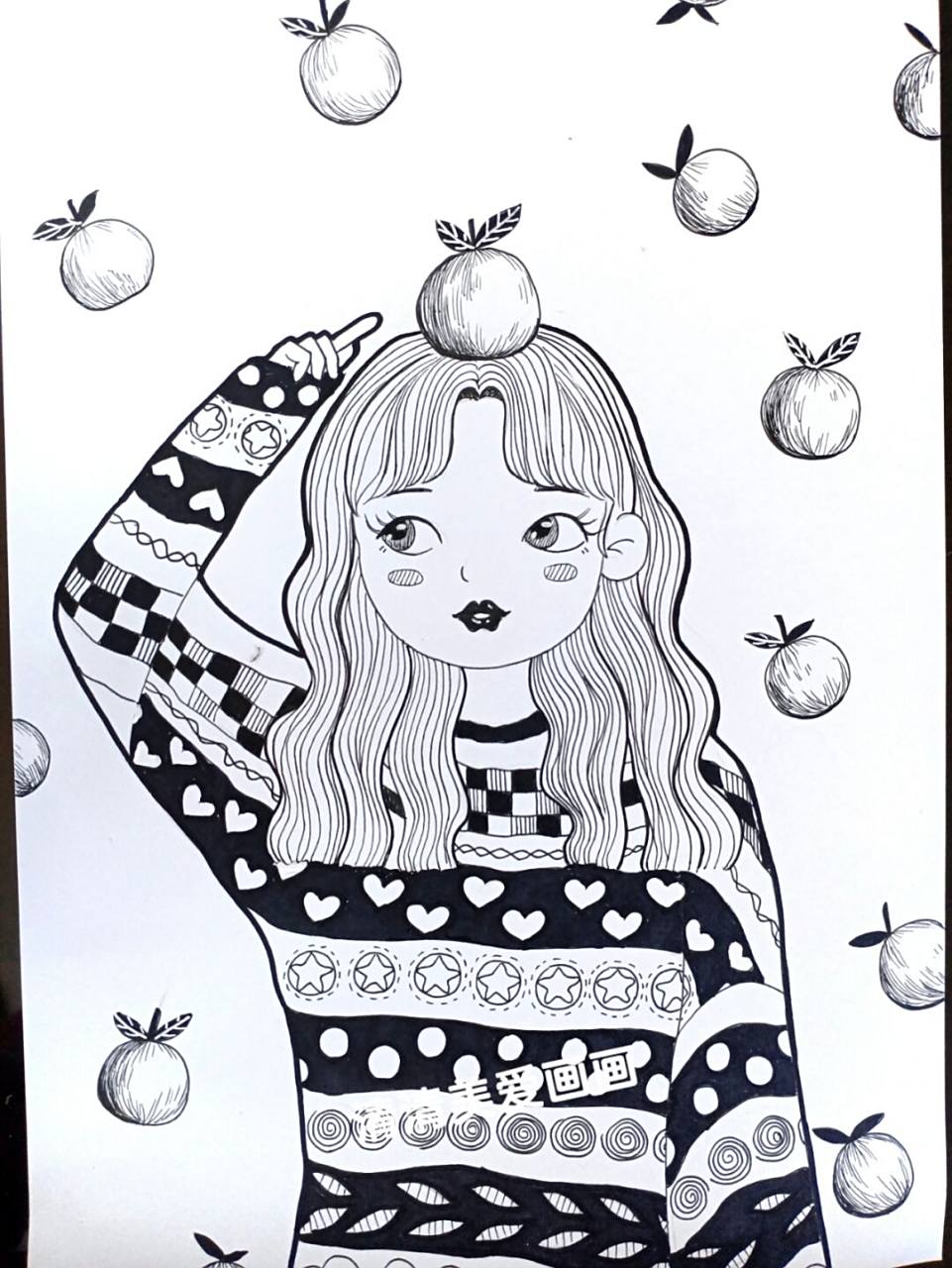 女孩线描 #画画# #黑白线描# #女孩头像# 回村了,没有带画笔,只能画个