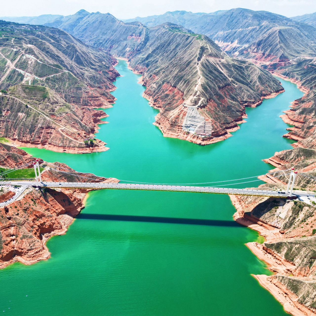 99甘肃-临夏-刘家峡水库 刘家峡水库位于黄河上游,位于甘肃临夏永靖