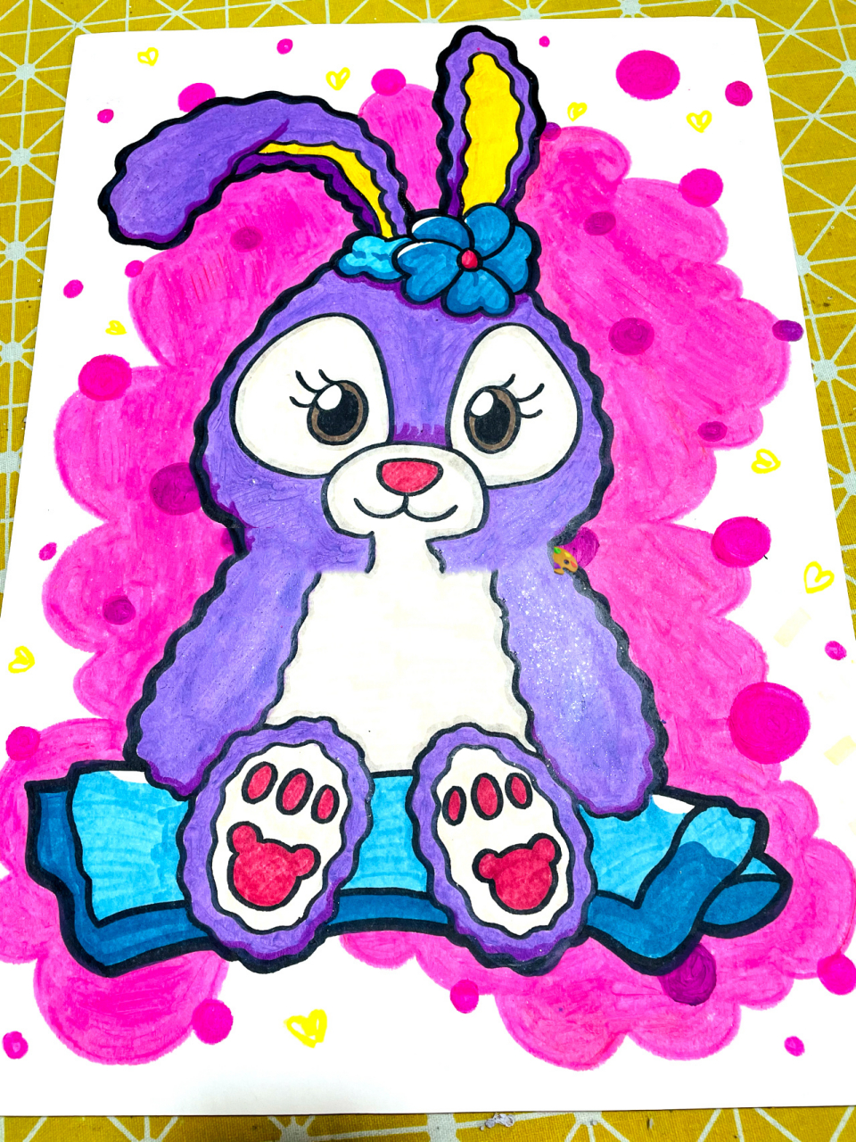 儿童画 创意美术 星黛露 适合年龄:7-8岁 后面是一年级小朋友作品 有