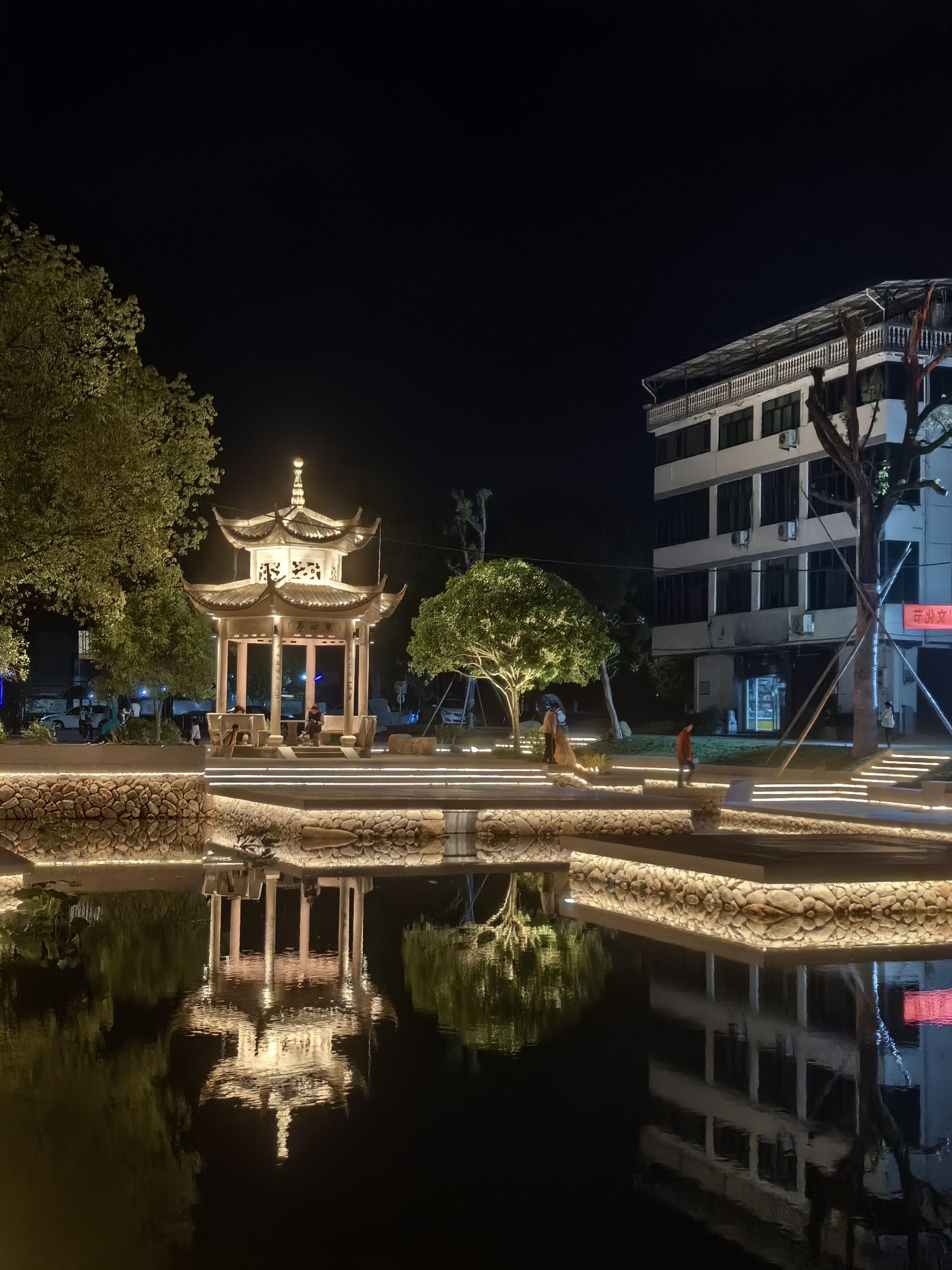 济源花石村夜景图片