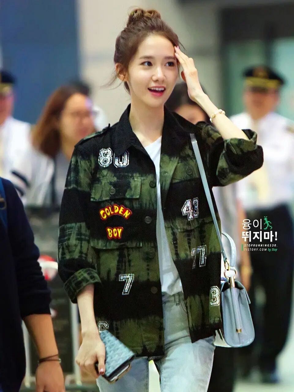 盘点允鹅的丸子头造型|小头小脸搭配丸子头 鹅姐的