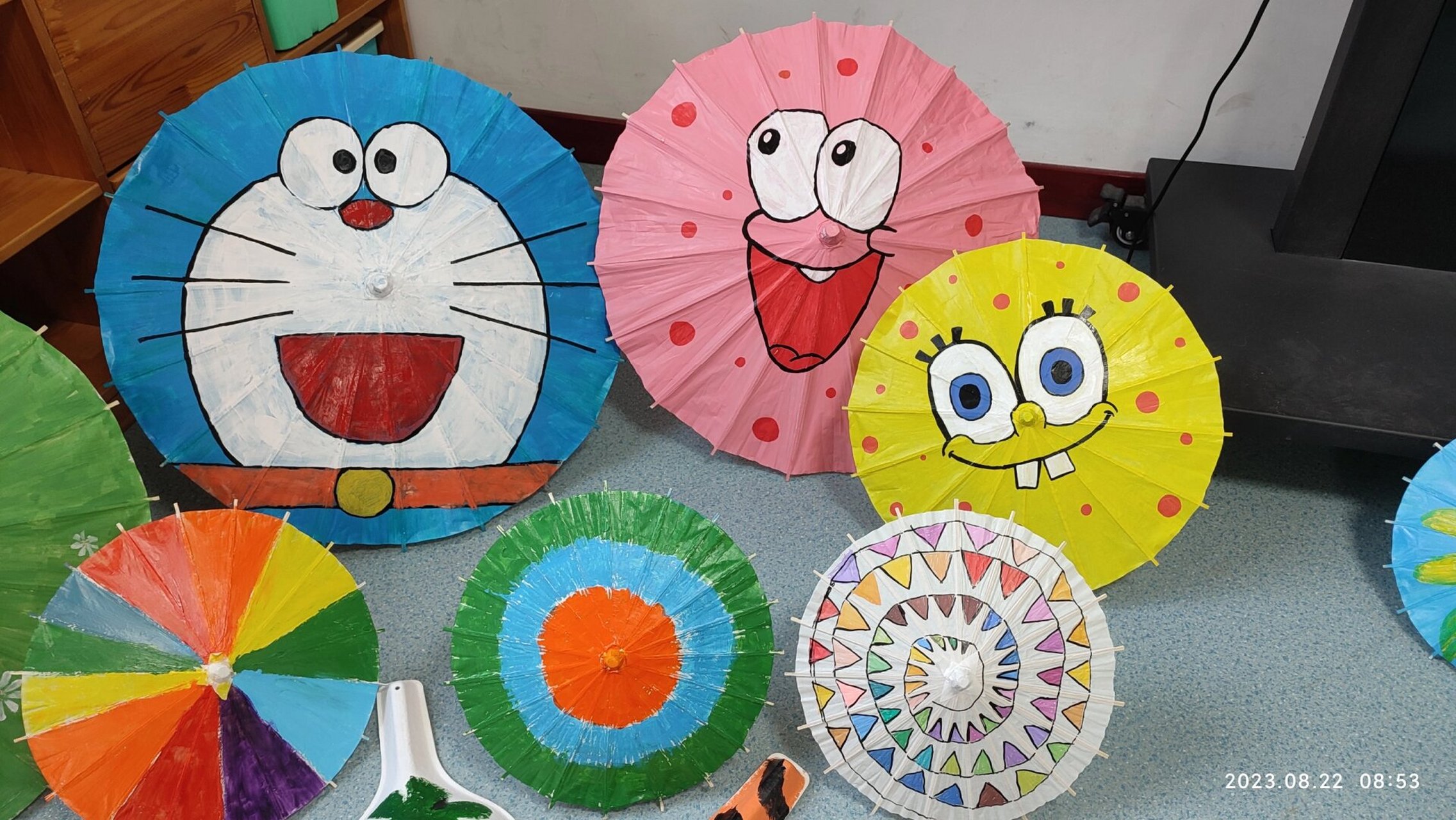 各种各样的伞画