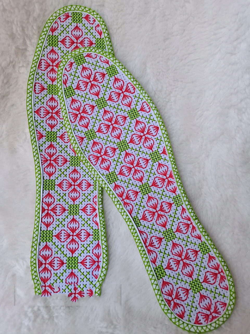 白板鞋垫花样 最近喜欢上了白板鞋垫,刚开始不太懂用了中格鞋垫,上手