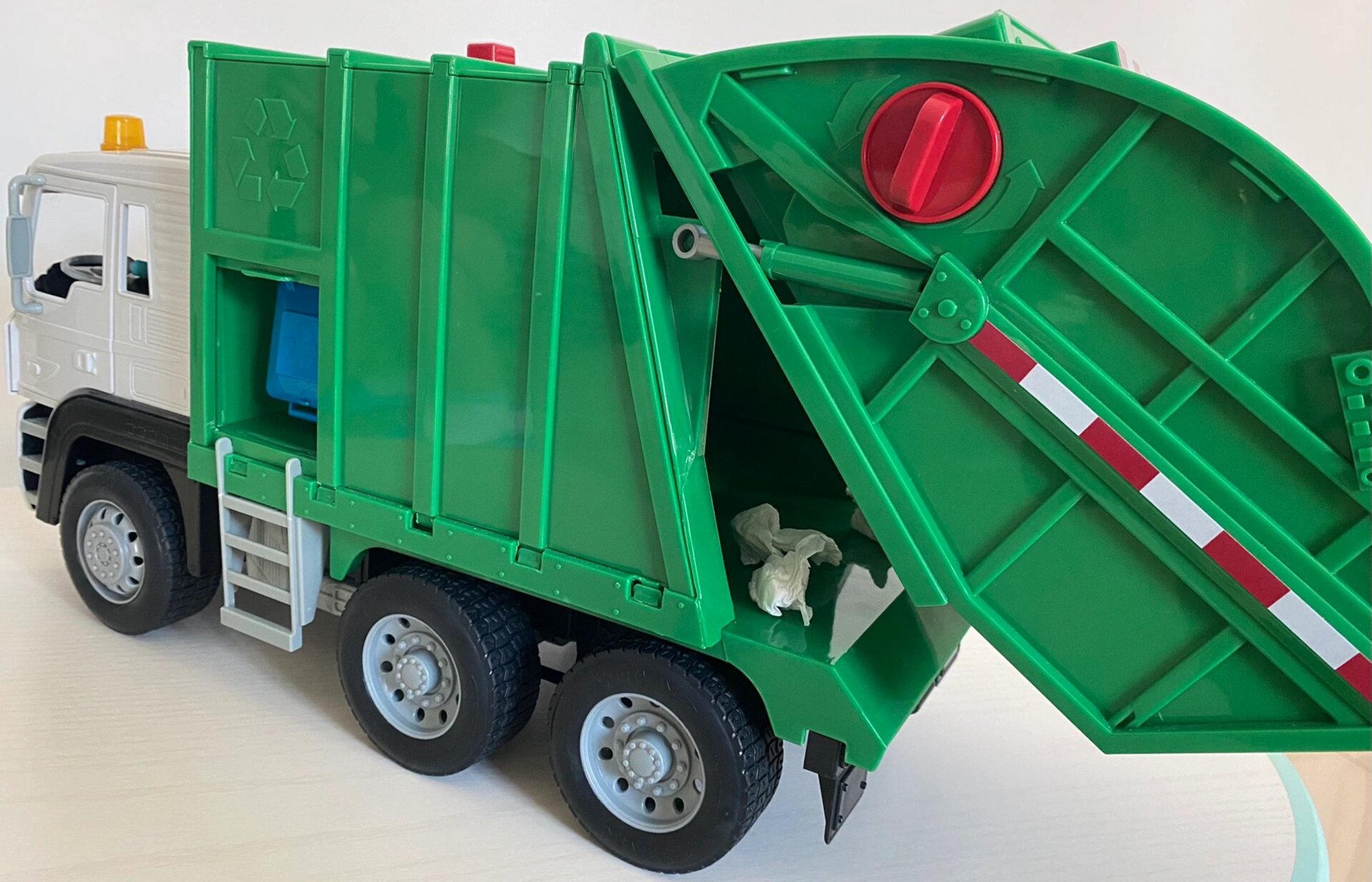 宝宝的绘本和配套玩具(四)——垃圾车 宝宝的绘本和配套玩具(四)