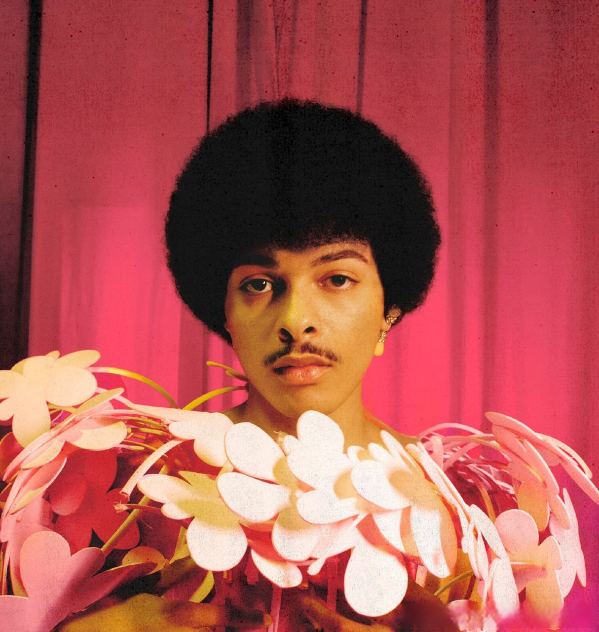 【新单消息】isaac dunbar 官宣他的新单曲《bleach》将于 2 月 18 日