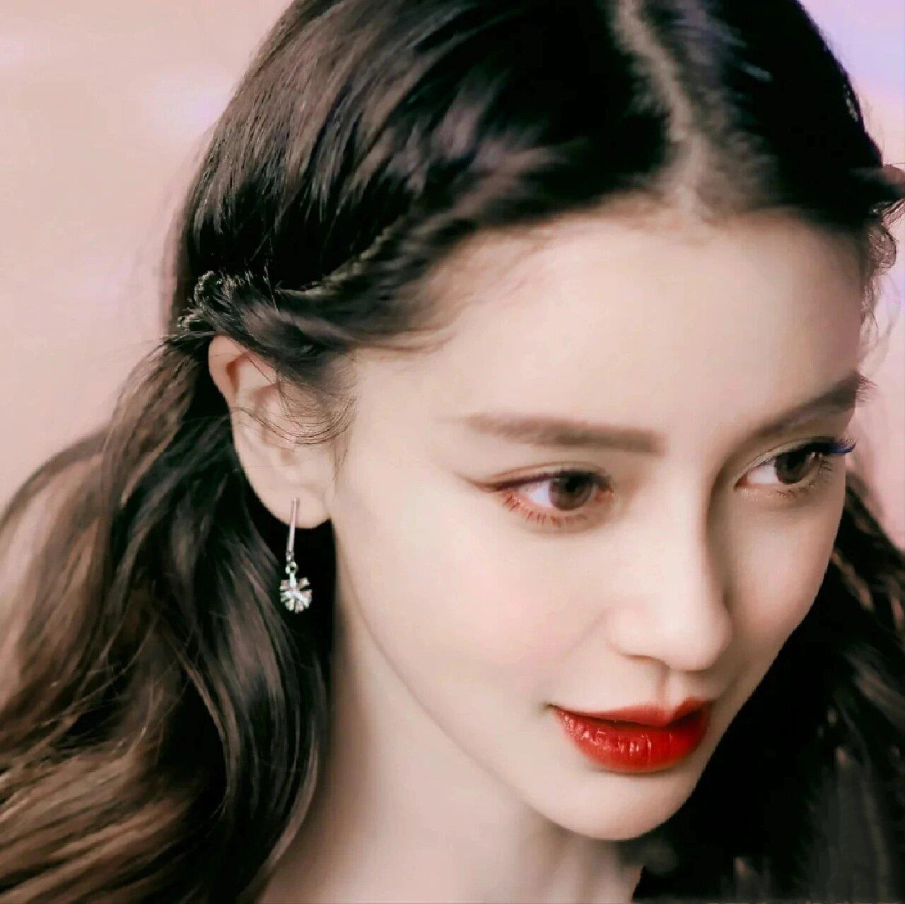 杨颖angela baby神仙头像