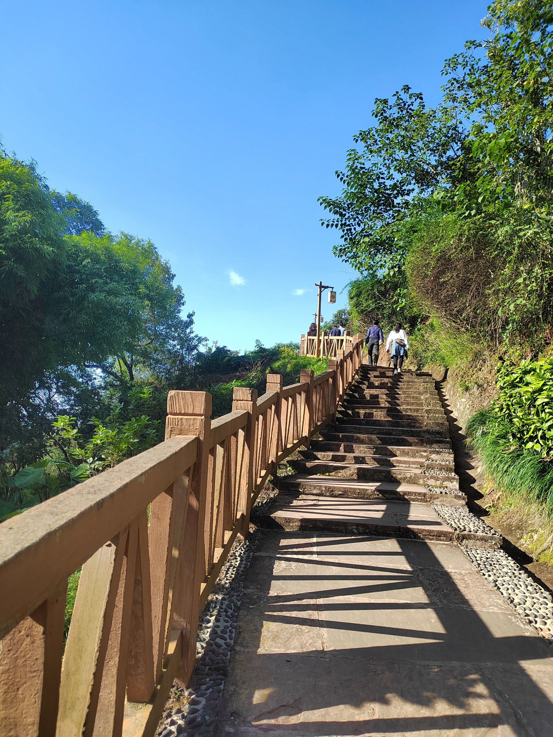 龙泉驿紫霞山风景区图片