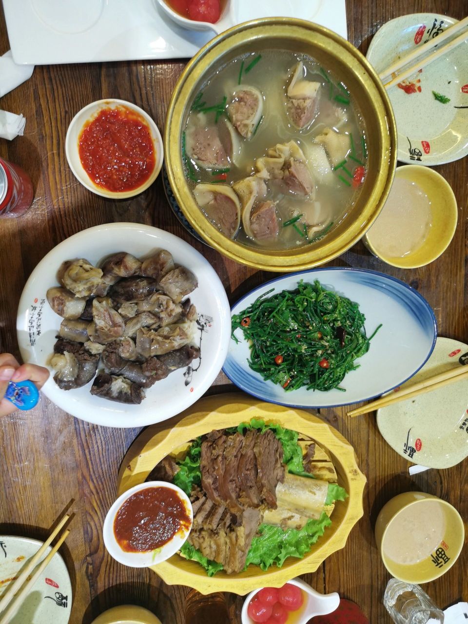 周末亲子游二连浩特国门景区 美食推荐 从二连浩特国家地质公园出来后