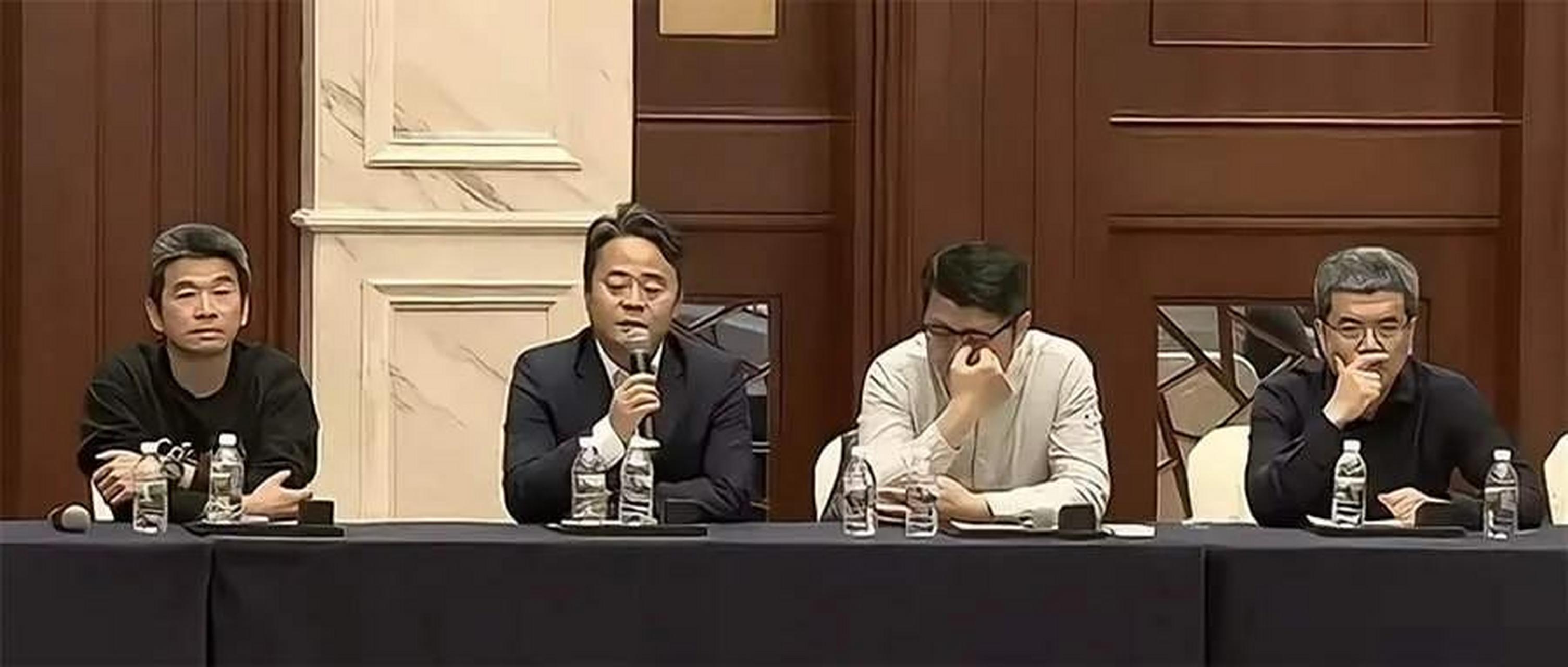 oppo终止自研芯片业务会议现场曝光 哲库接受现实,就地解散标志性500