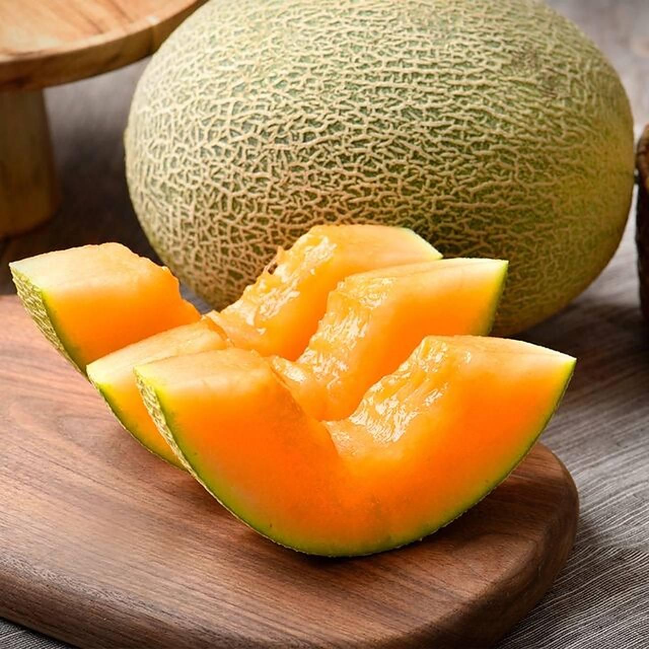 水果小知识|现在的甜瓜真的很甜啦 哈密瓜90 哈密瓜,古称甜瓜,甘瓜