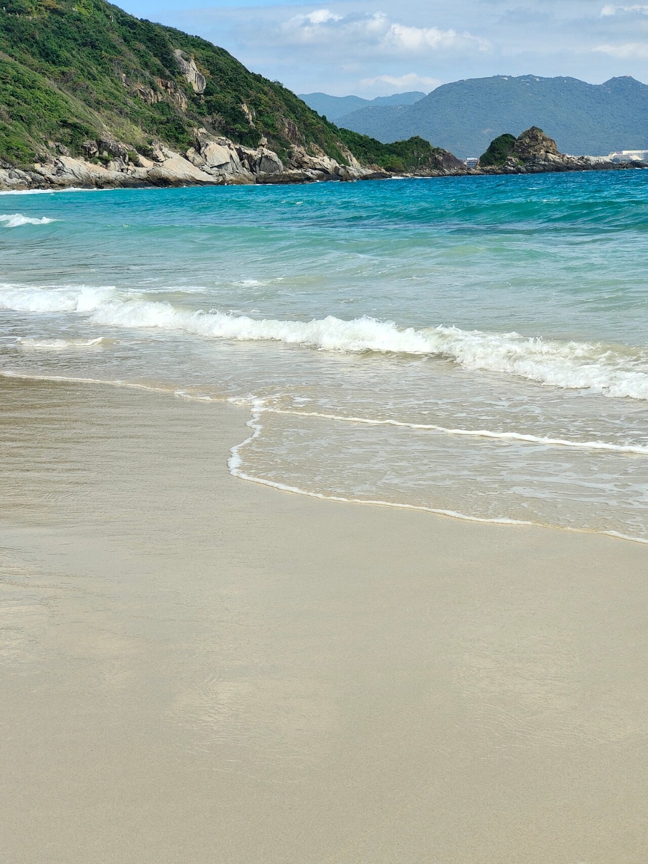 海南三亚目前最小众的海滩