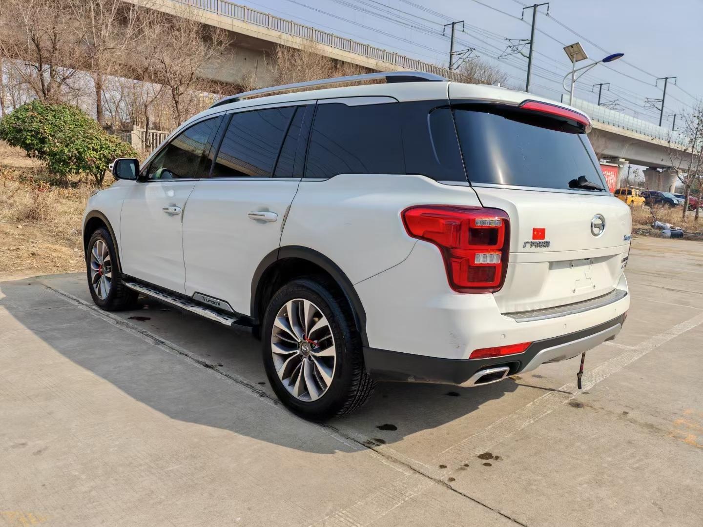 320t两驱豪华智联版