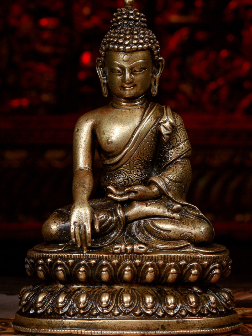 15世纪 木斯塘风格 阿閦佛 很有特点的一尊木斯塘风格阿閦佛 背后满