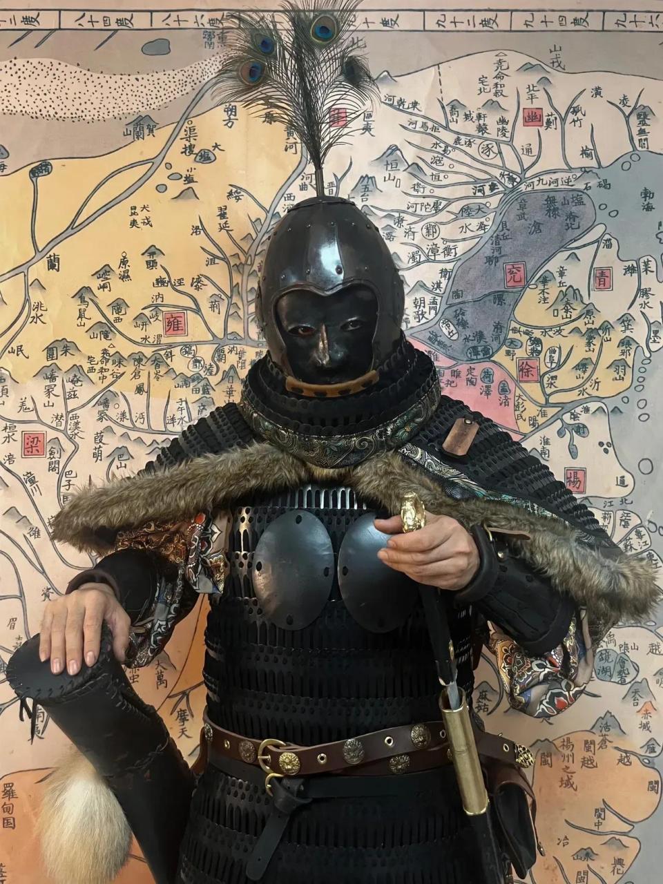 大唐玄甲军曾说:"不要看我没有披甲,你们就拿我当轻骑".