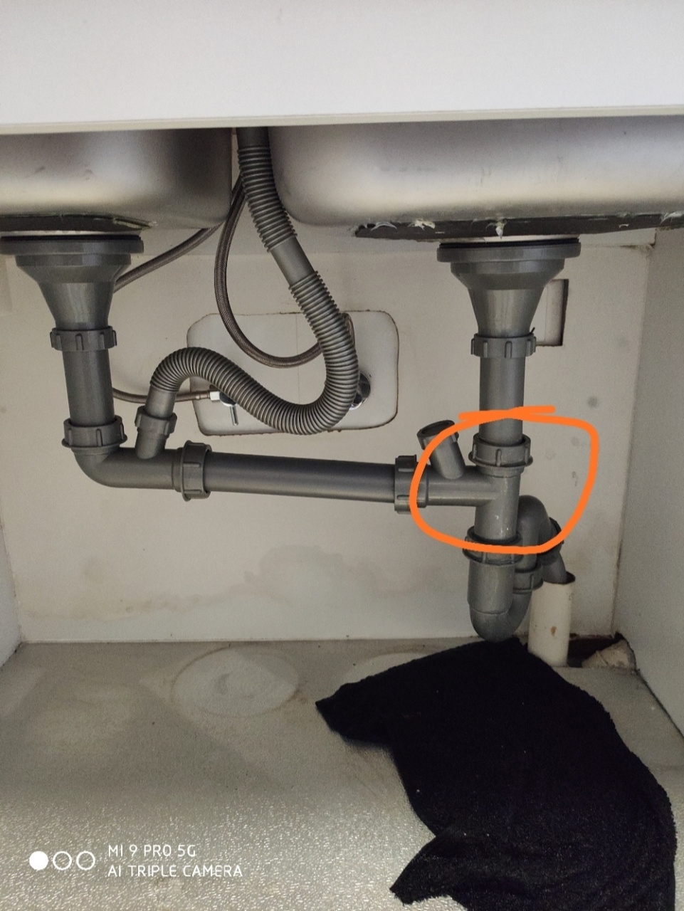 厨房下水管漏水怎么修复呢?