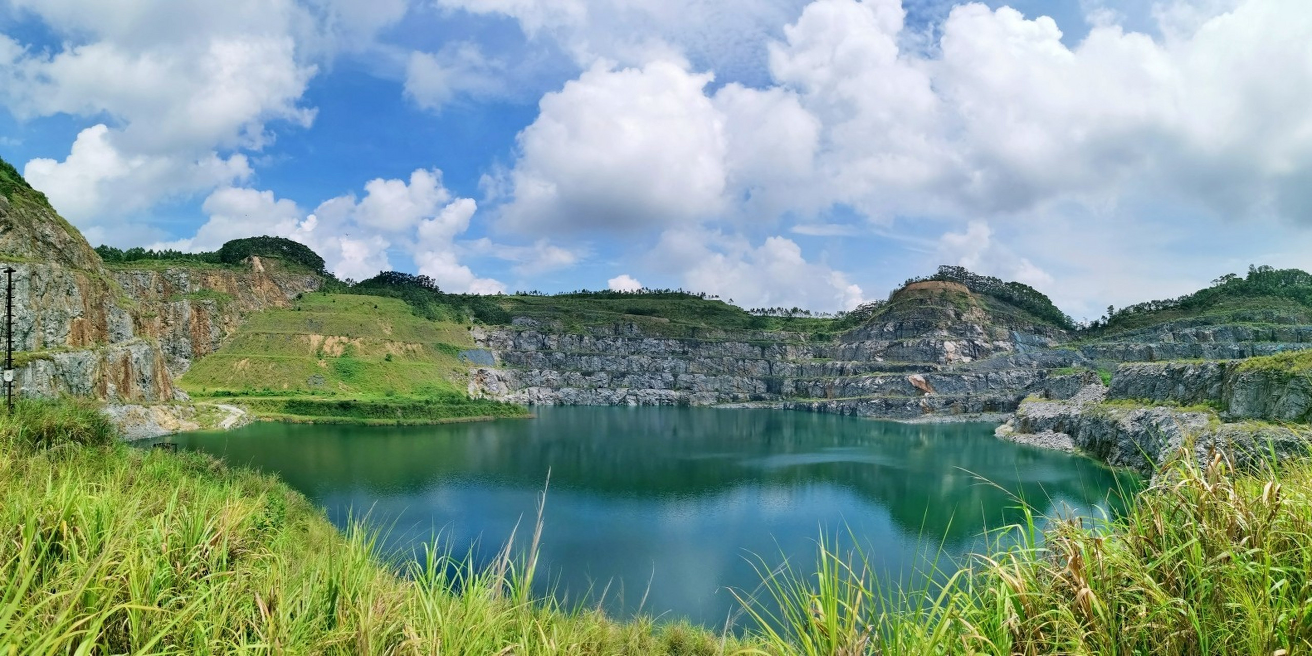打卡广州油麻山天坑|广州小九寨|拍照圣地 ▲广州小众网红景点,油麻山