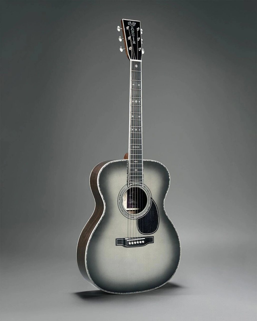 马丁吉他出john mayer20周年纪念款了99 martin om-45,john mayer20