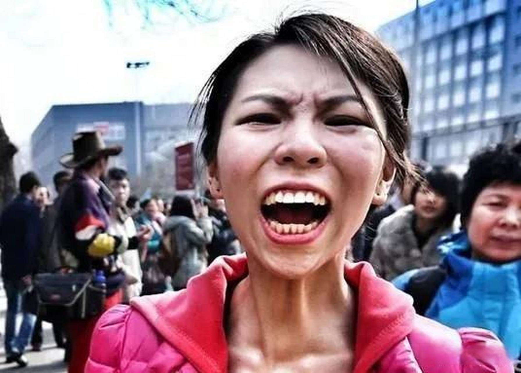 骂人的女人不可爱.