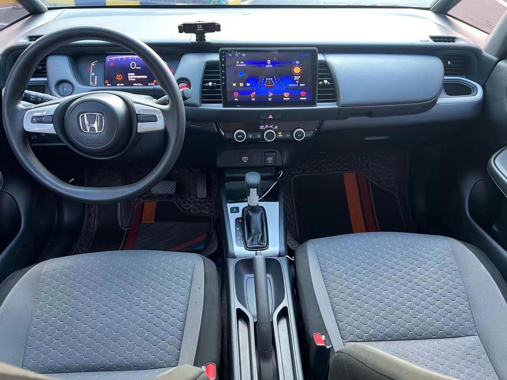 2021年本田飞度.21年本田飞度1.5潮享版,实2.