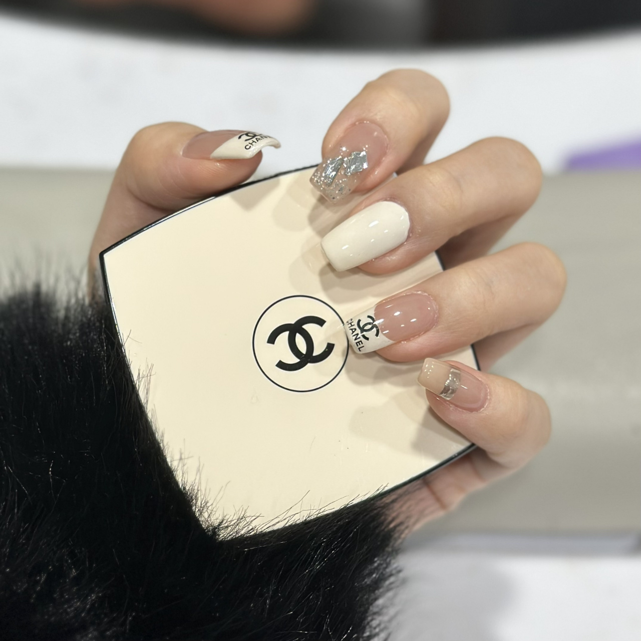 香奈儿美甲97