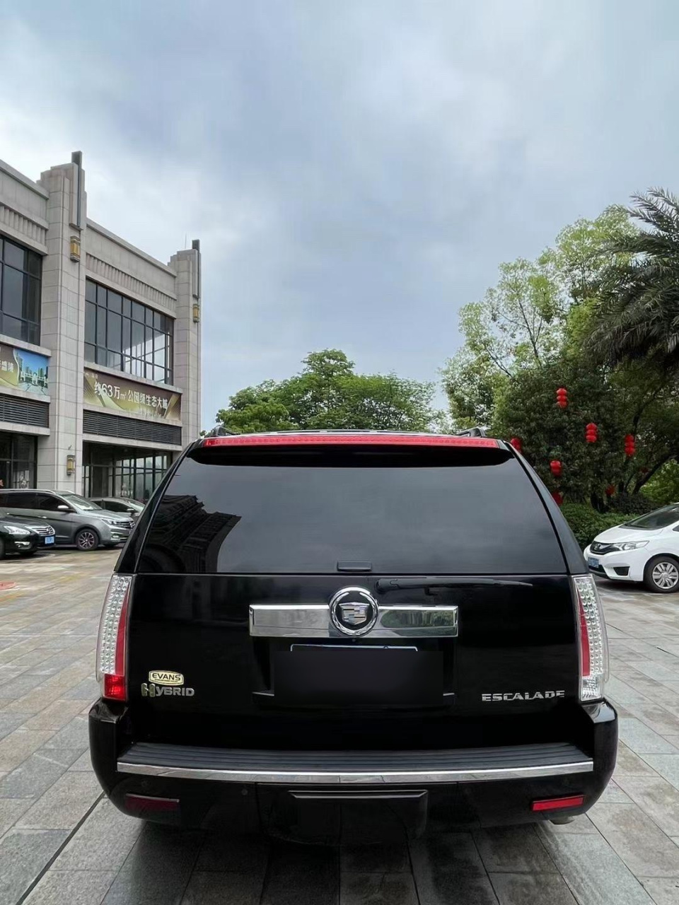 凯迪拉克(浴皇大帝):凯雷德escalade 2010款 6.