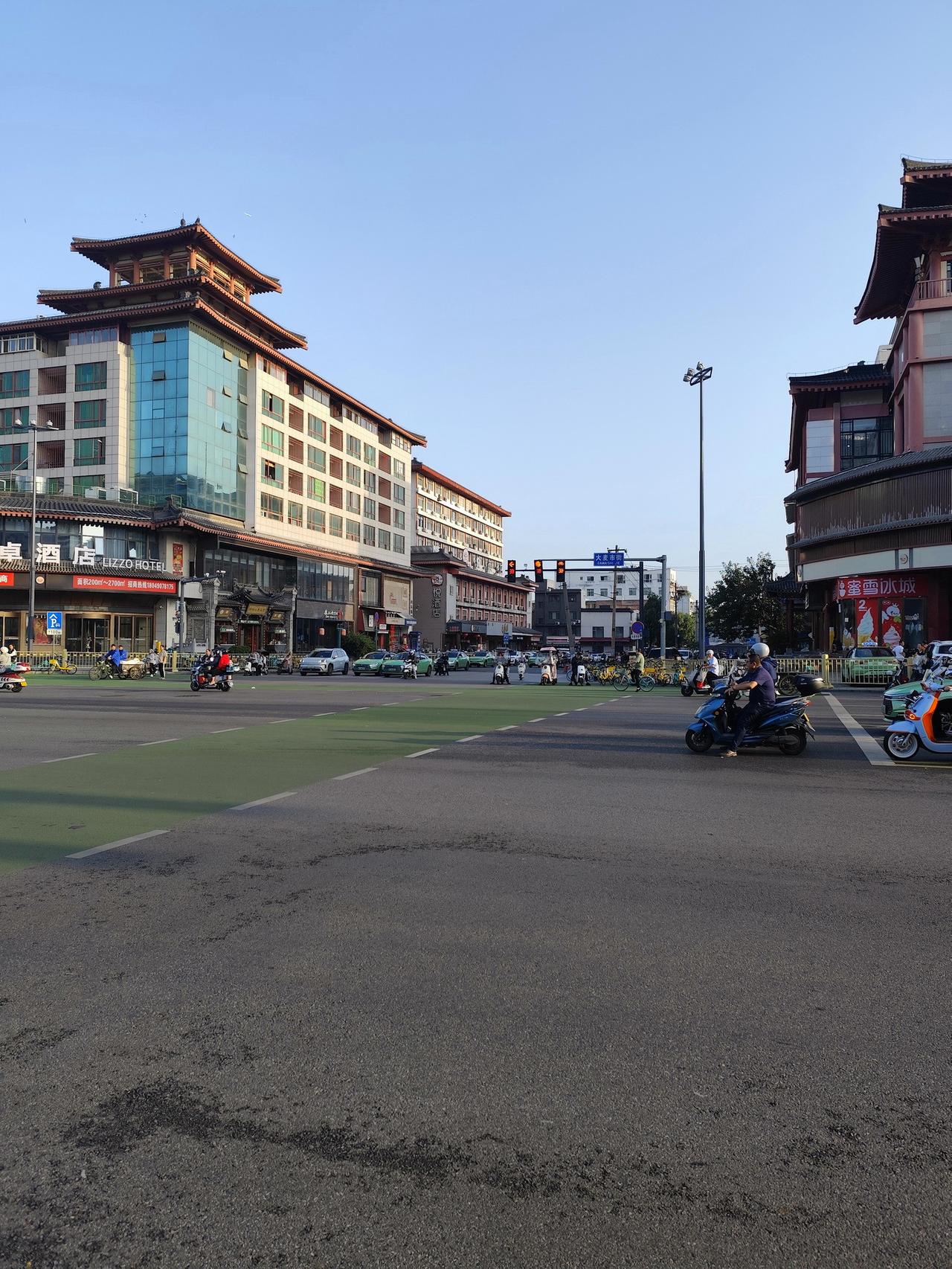 今早西安的交通状况太意外了