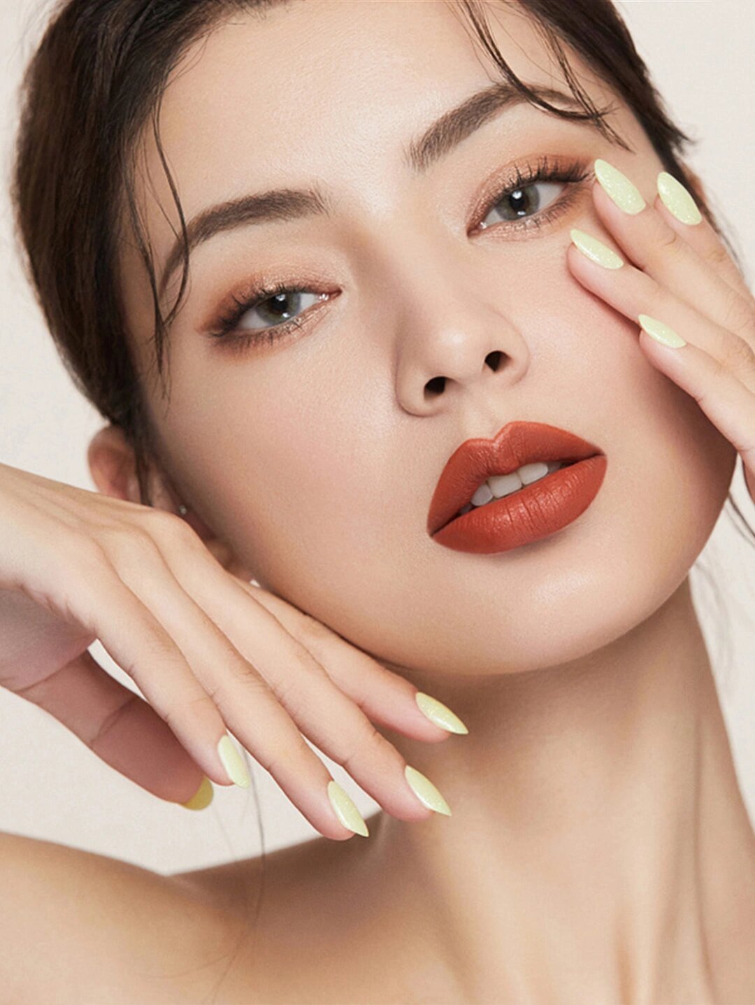 美业素材图 |皮肤管理 |高清无水印模特原图 素材库有海量高清素材