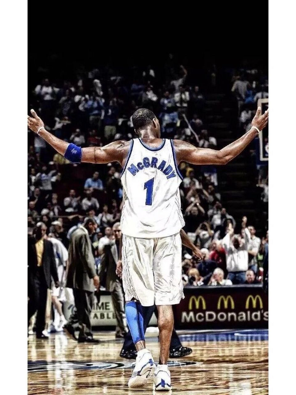 麦迪壁纸 "35秒13分的神"