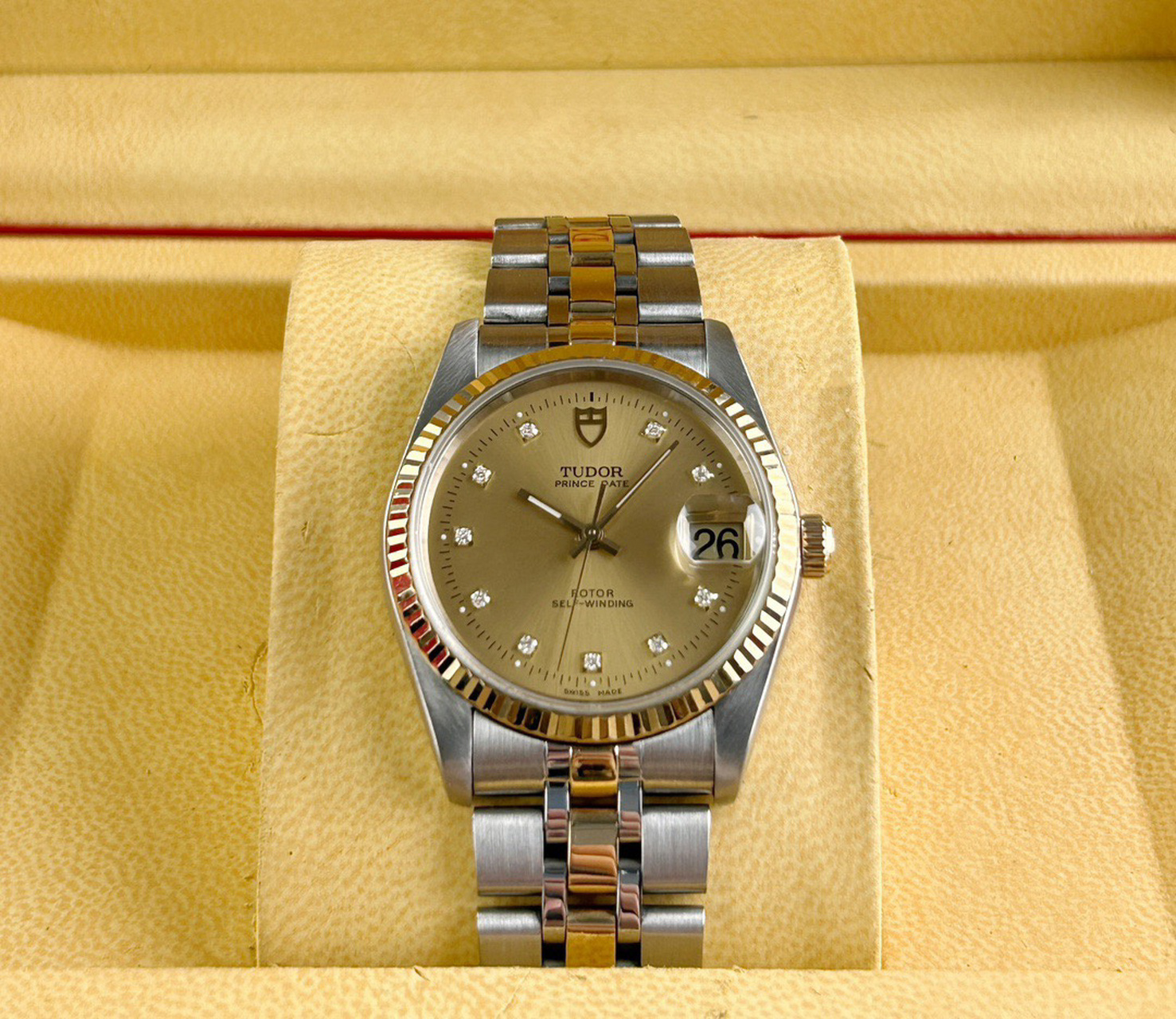 帝舵王子型与公主型系列74033-62473 男士腕表,自动机械,表径34.