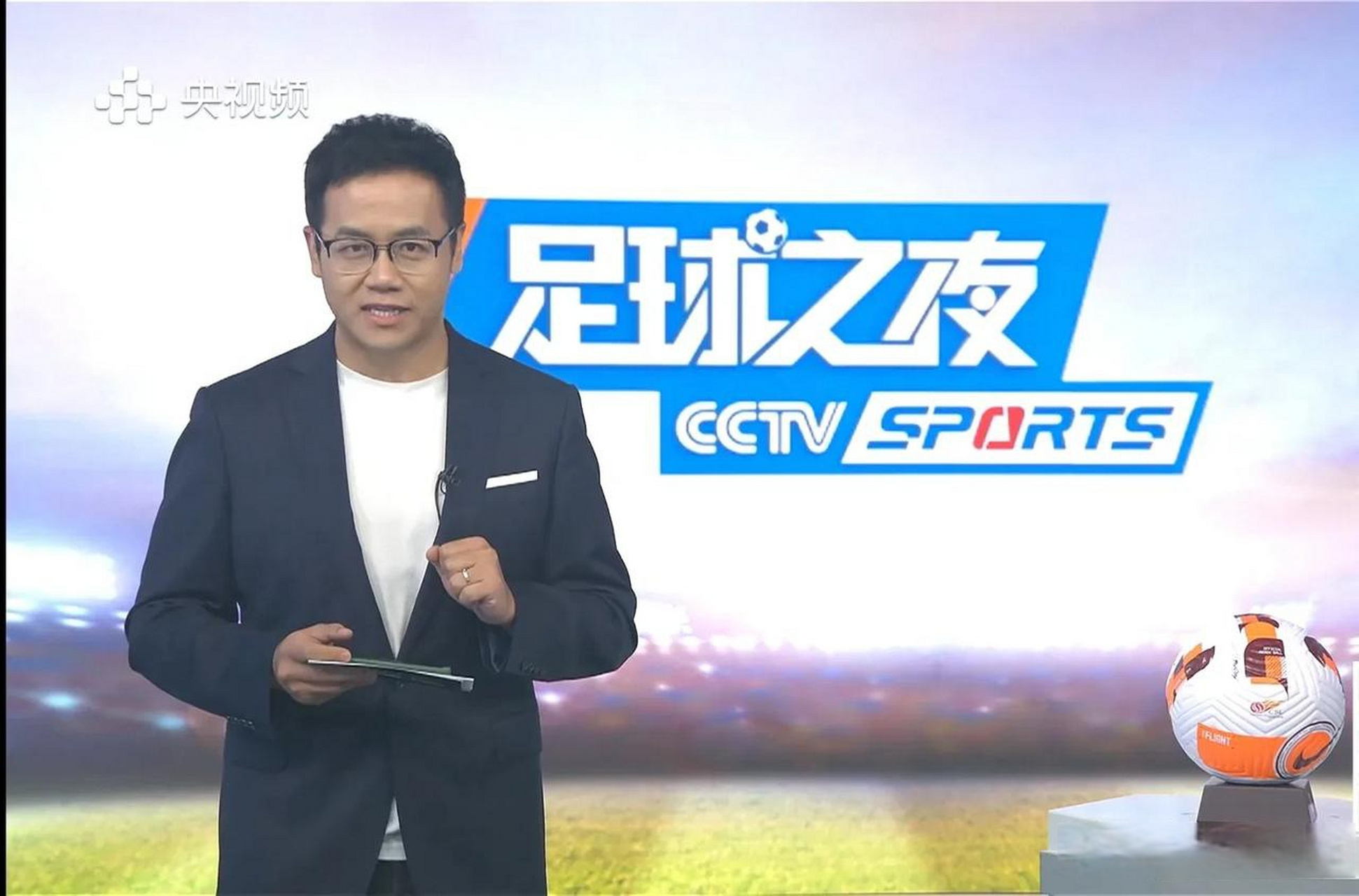 据央视体育足球之夜节目统计透露,中国足球顶级职业联赛(甲a和中超)