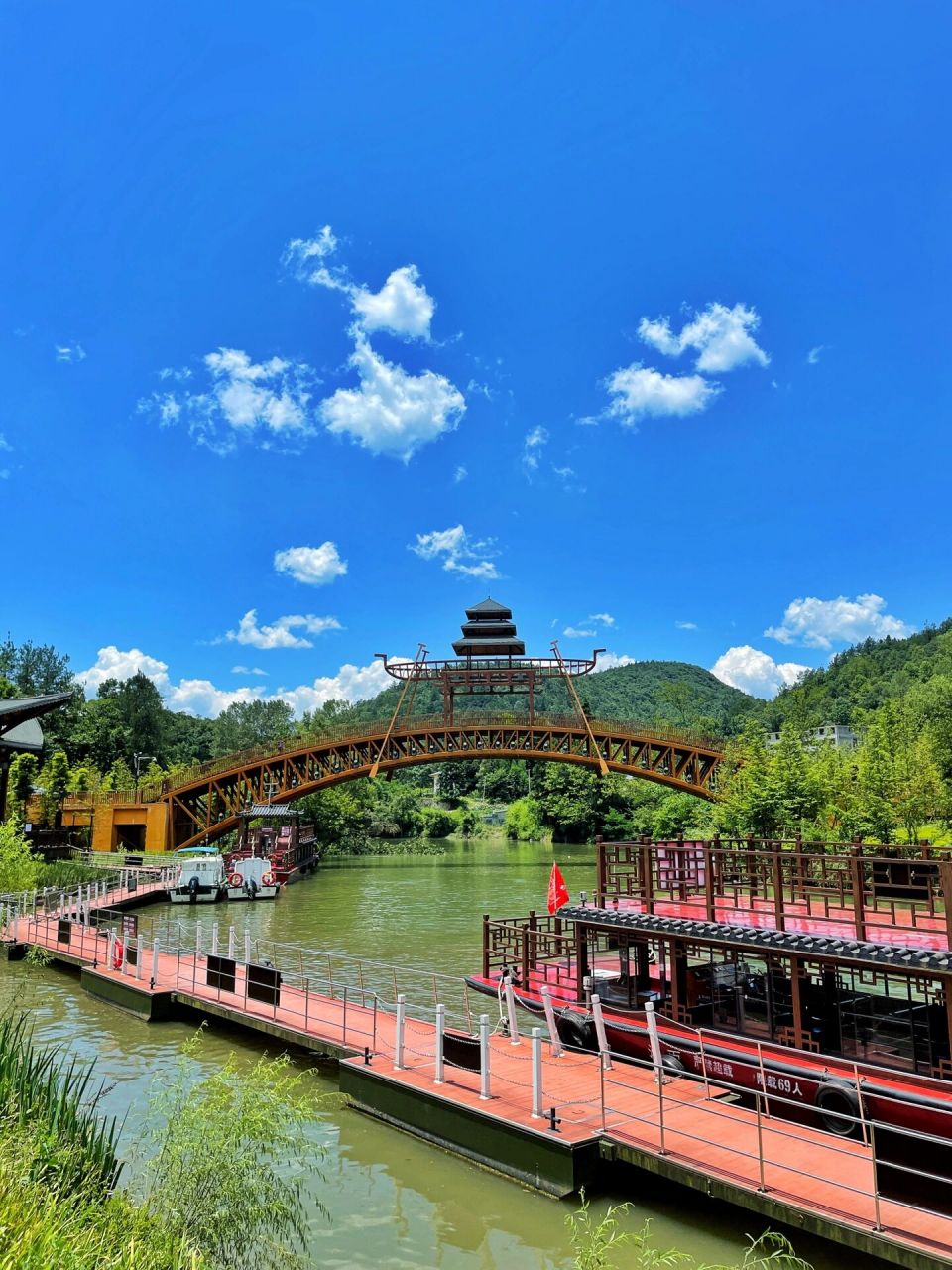 利川7815小众景点 龙船水乡 逃离盛夏的火热,和家人一起来到了