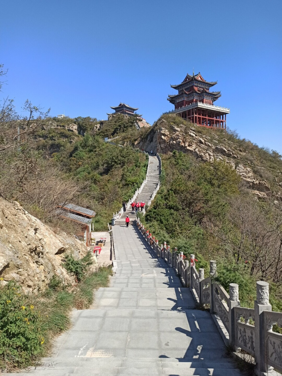 老乐山!休闲健身的好地方! 前言: 河南15天自驾游-第二天!