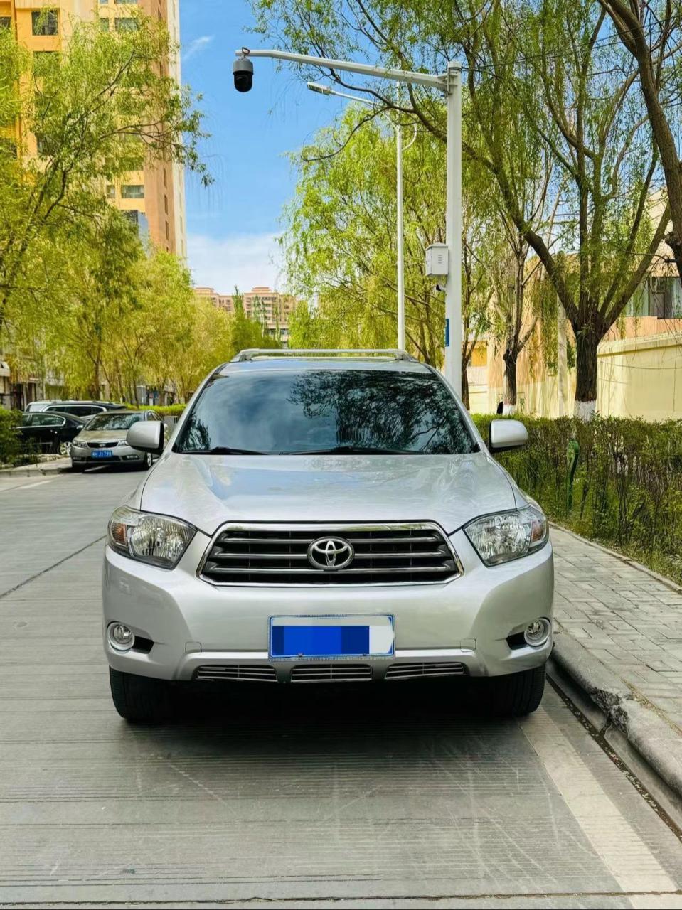 2009年丰田汉兰达3.5v6出售