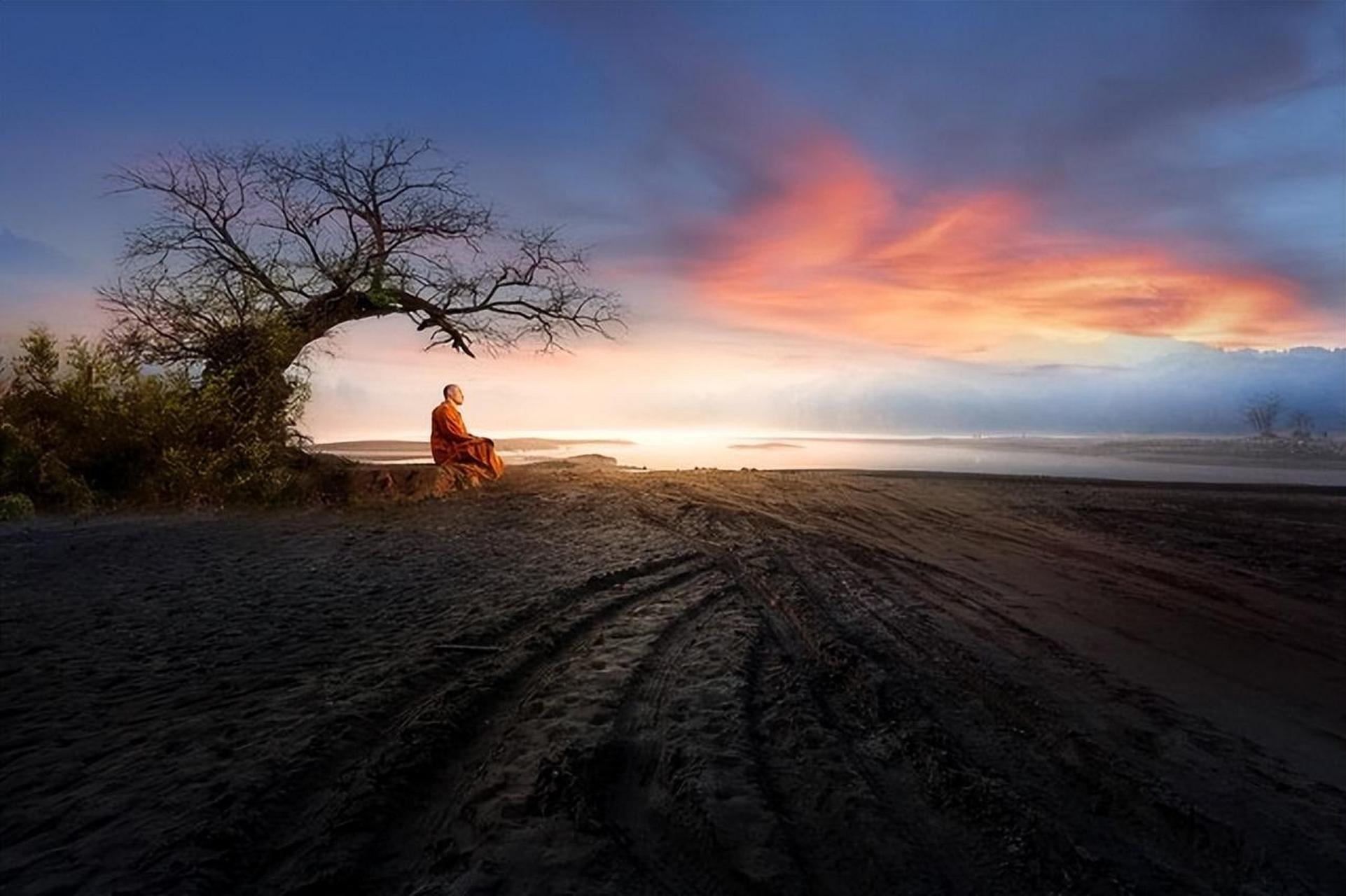 人生在世,每个人都有各自的孤独 本文探讨了孤独感的含义和影响,指出